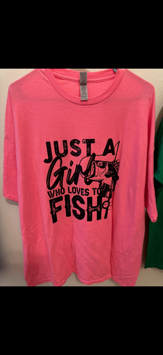 Pink 2XL Just a girl who lives to fish